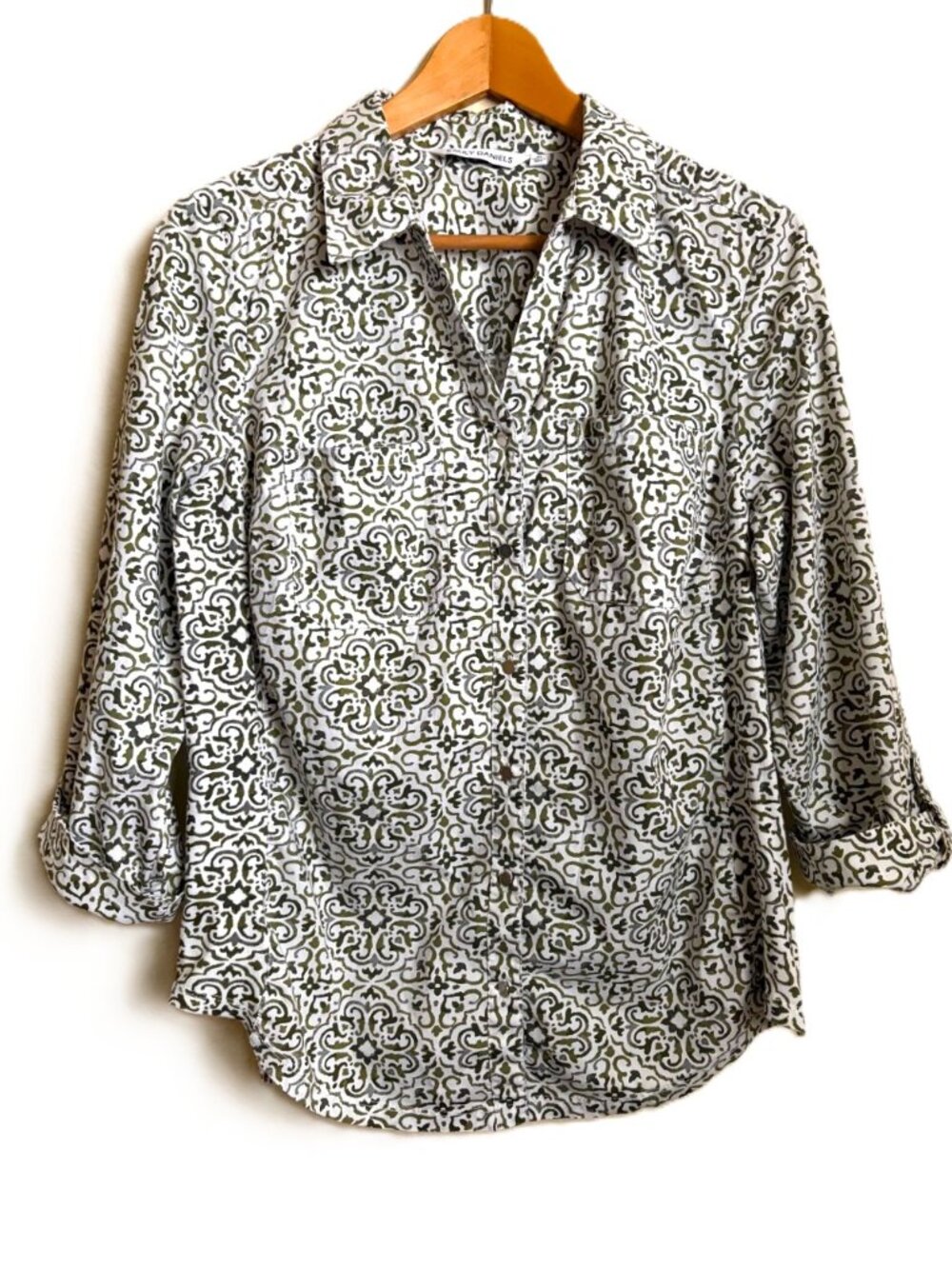 Emily Daniels Damask Print Button Down Top, Size M, Cotton Blend Blouse